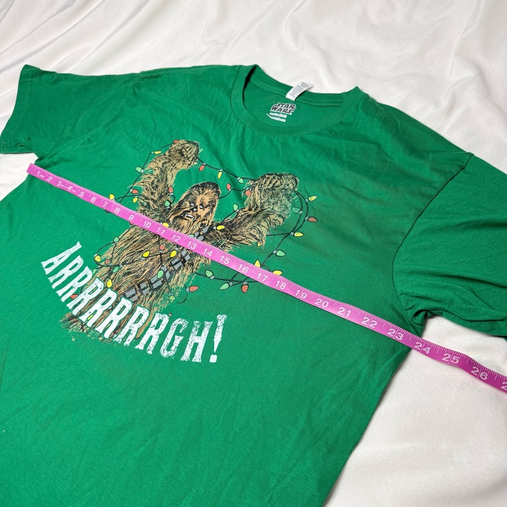 Star Wars Green Chewbacca Holiday Lights Tee - Picture 9 of 10